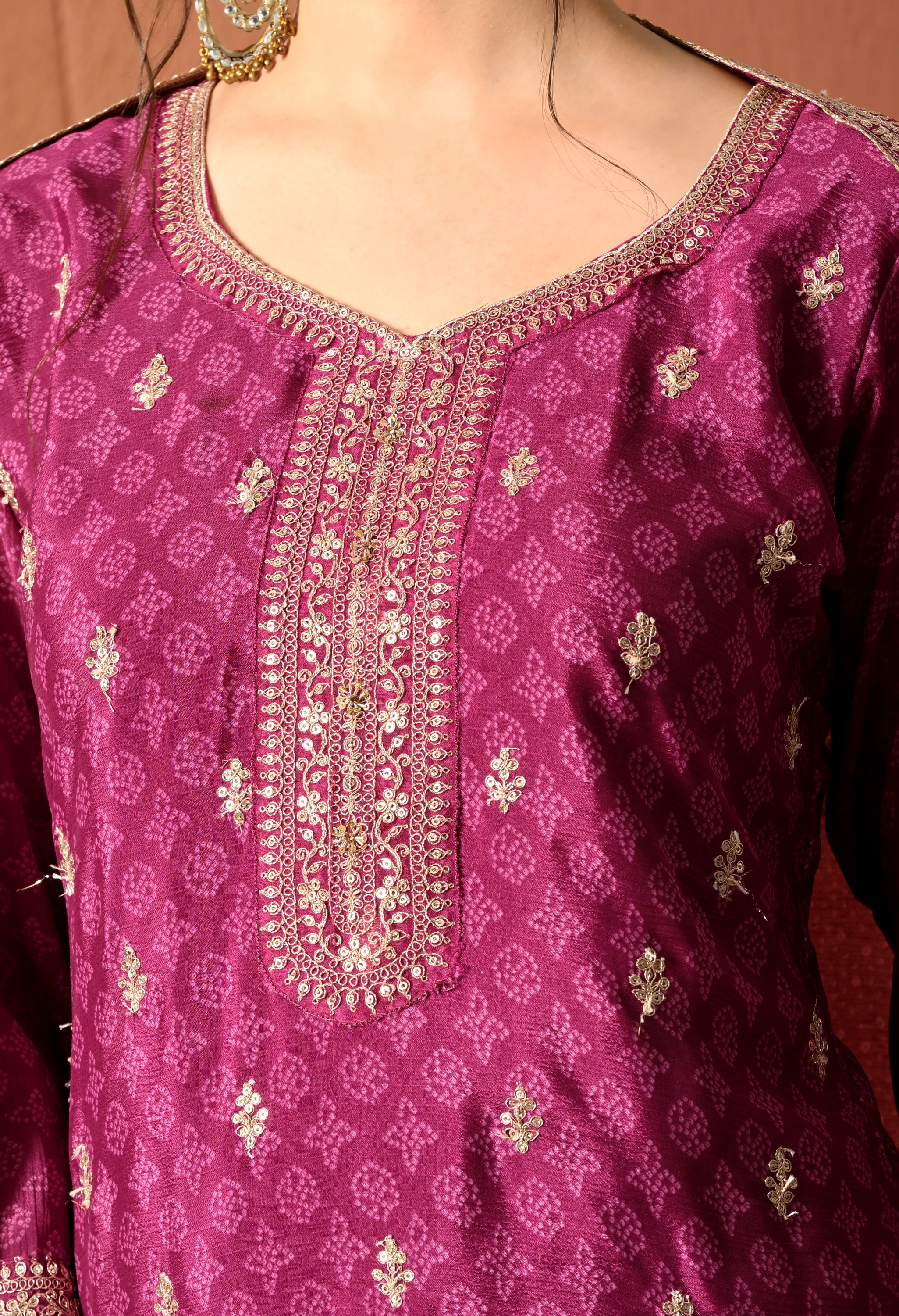SAMA - A Suit Set
