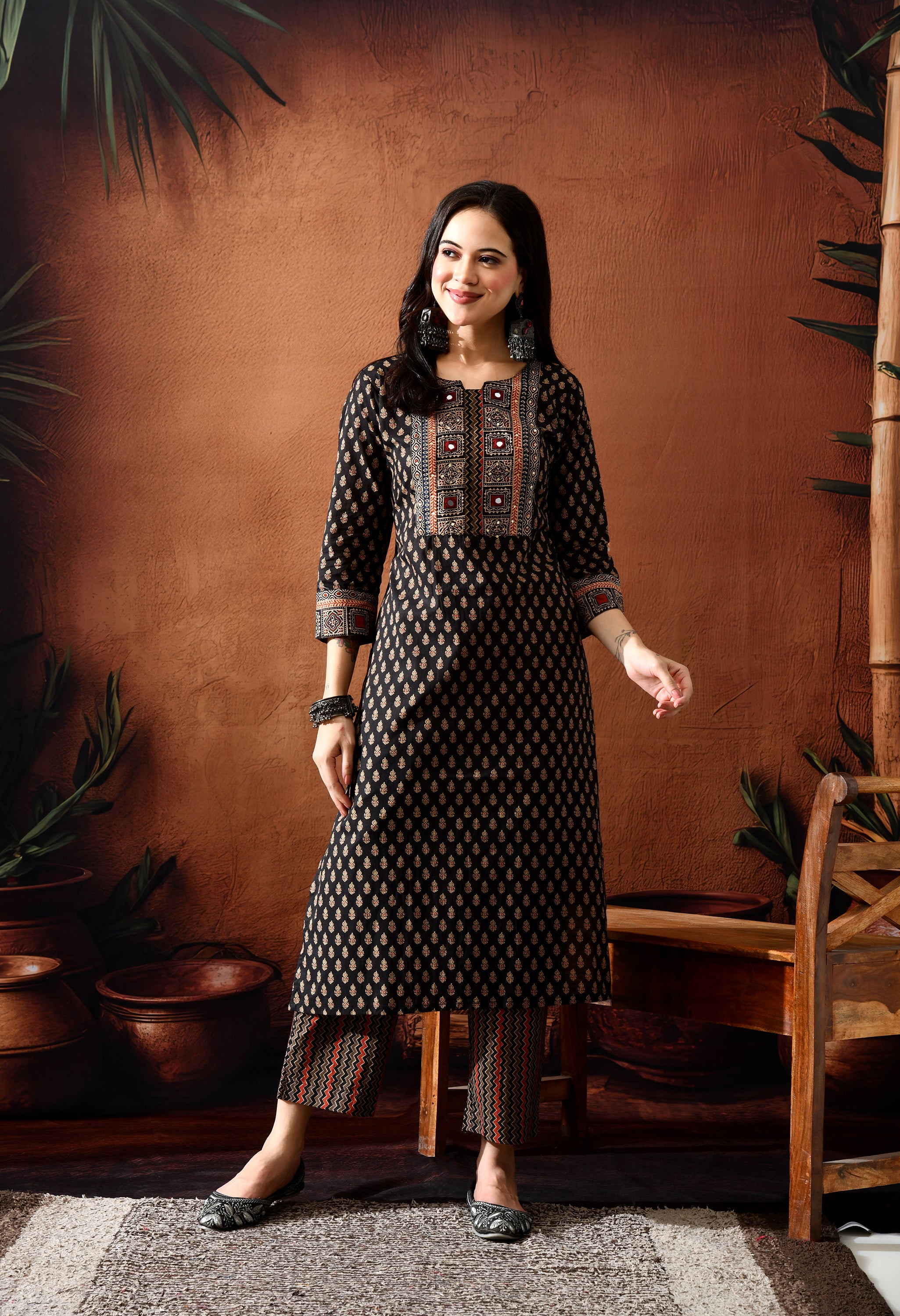 DANYA - A Suit Set