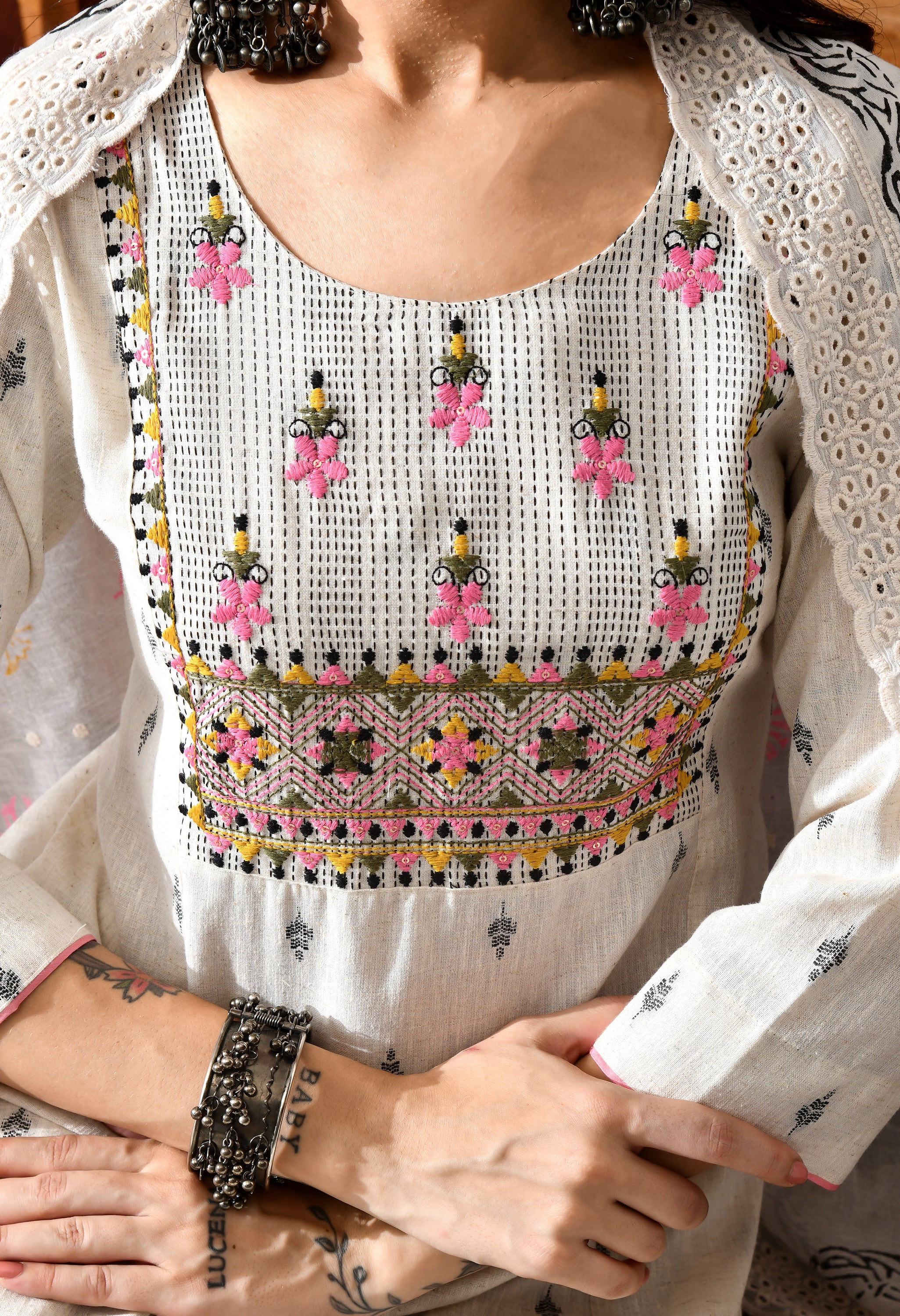 NAINA - A Suit Set