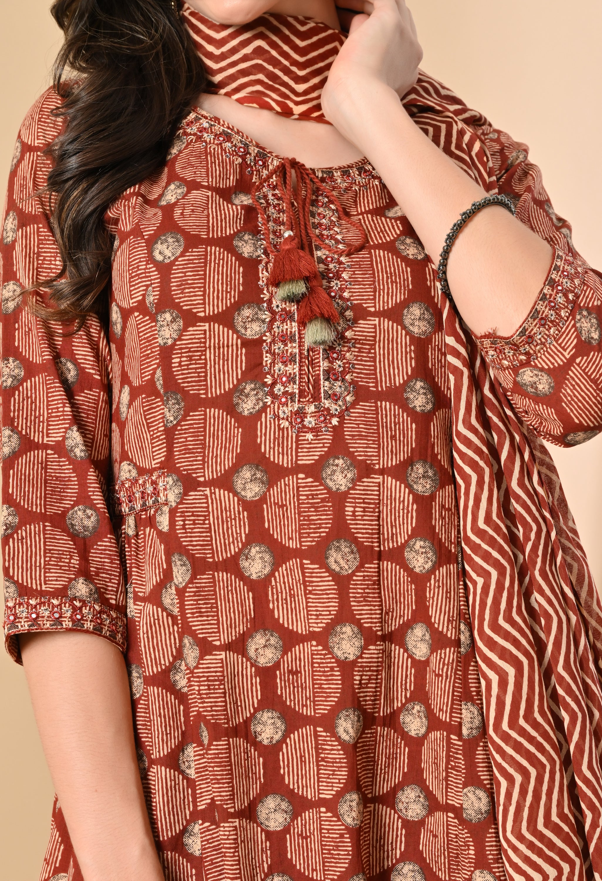 SUHANI - A Suit Set