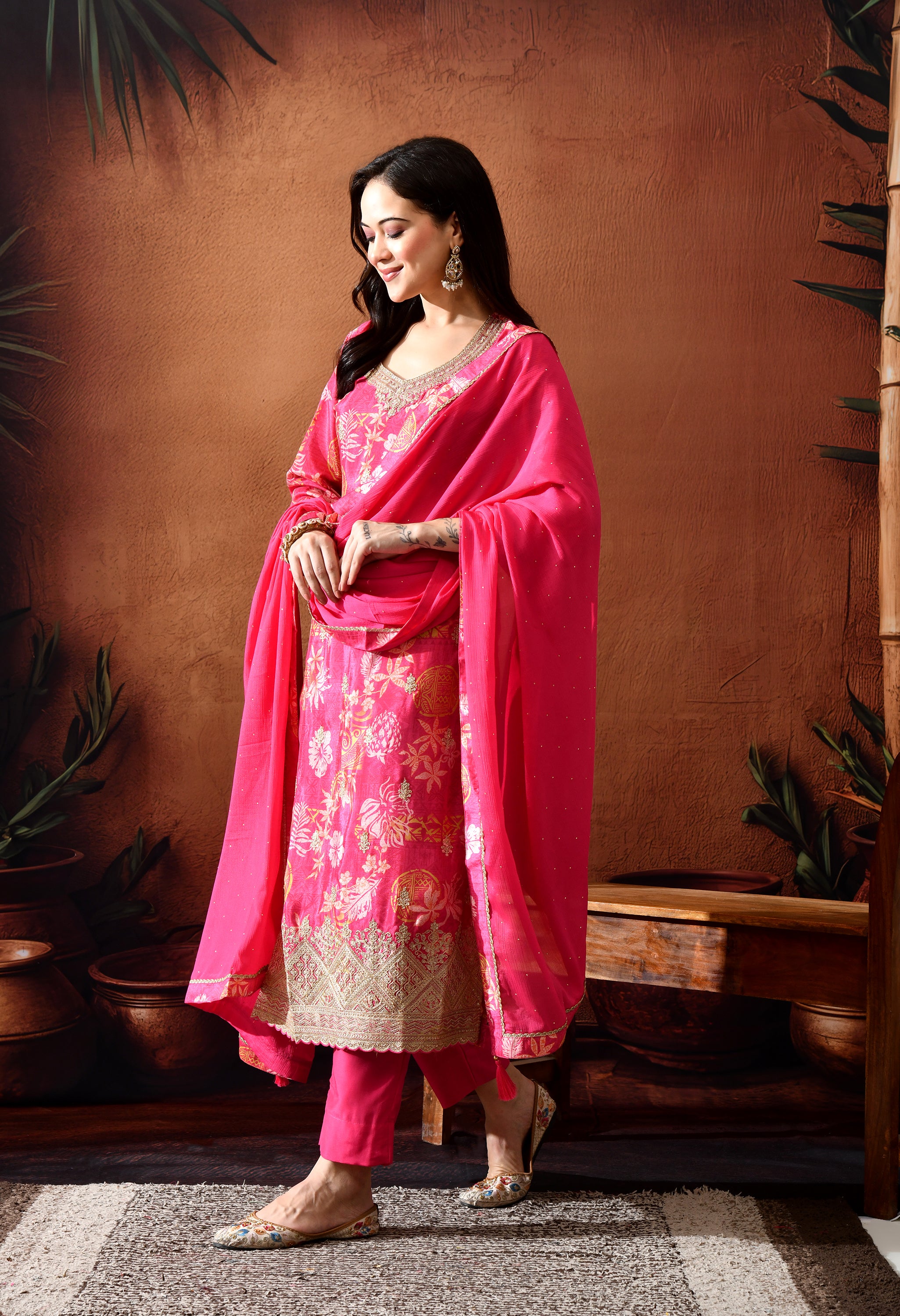HEBA - A Suit Set