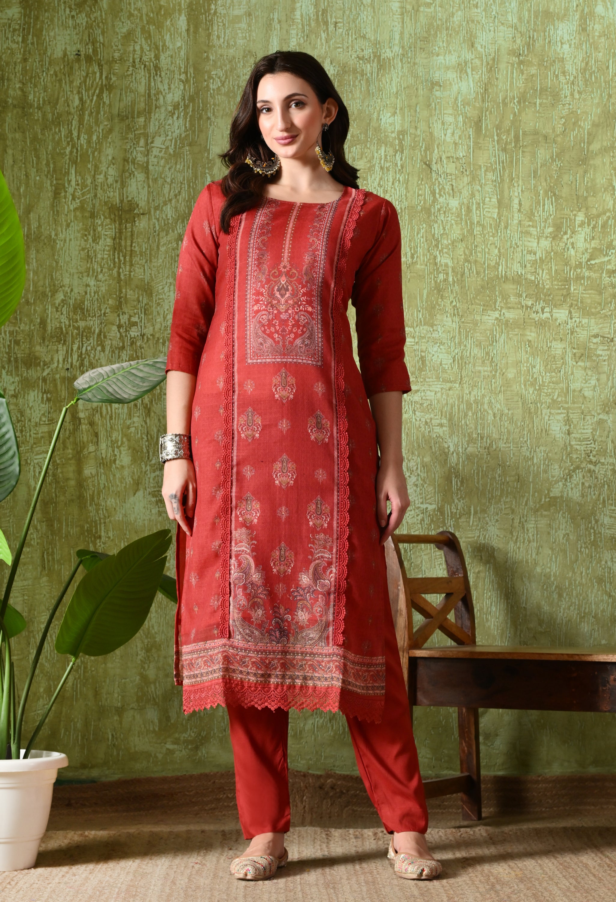 SANIA - A Suit Set