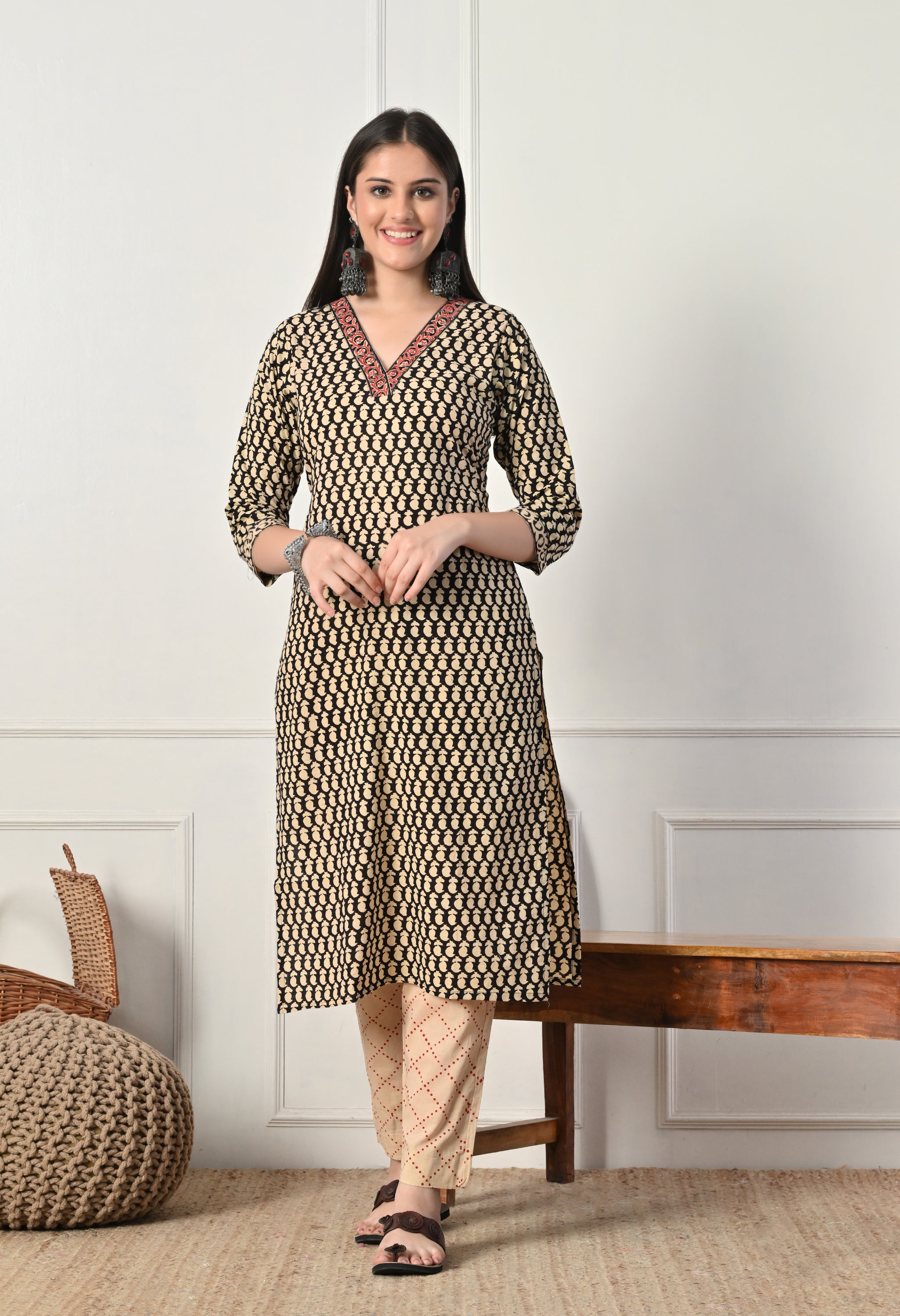 ANISA - A Suit Set