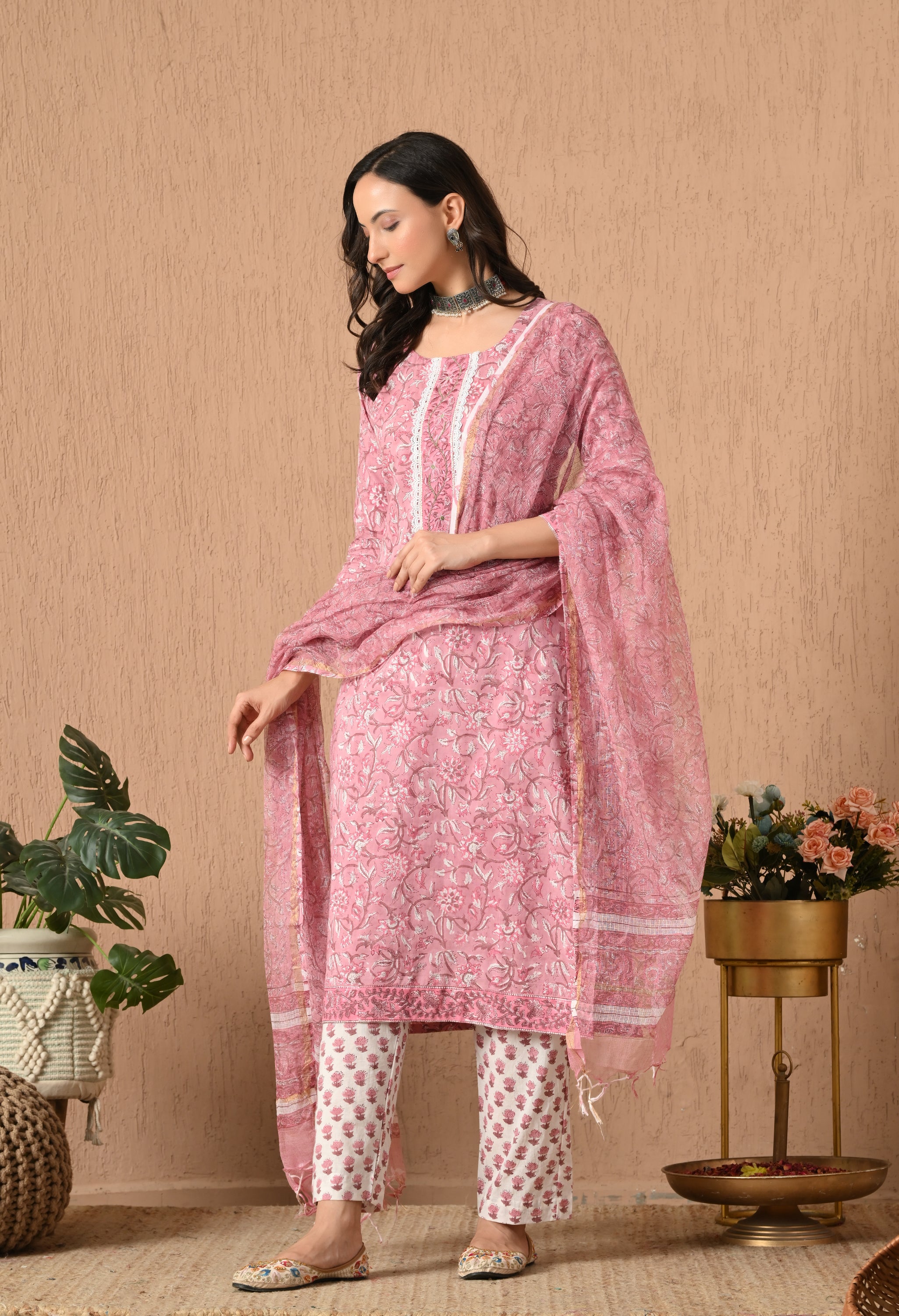 RAFIA- A Suit Set