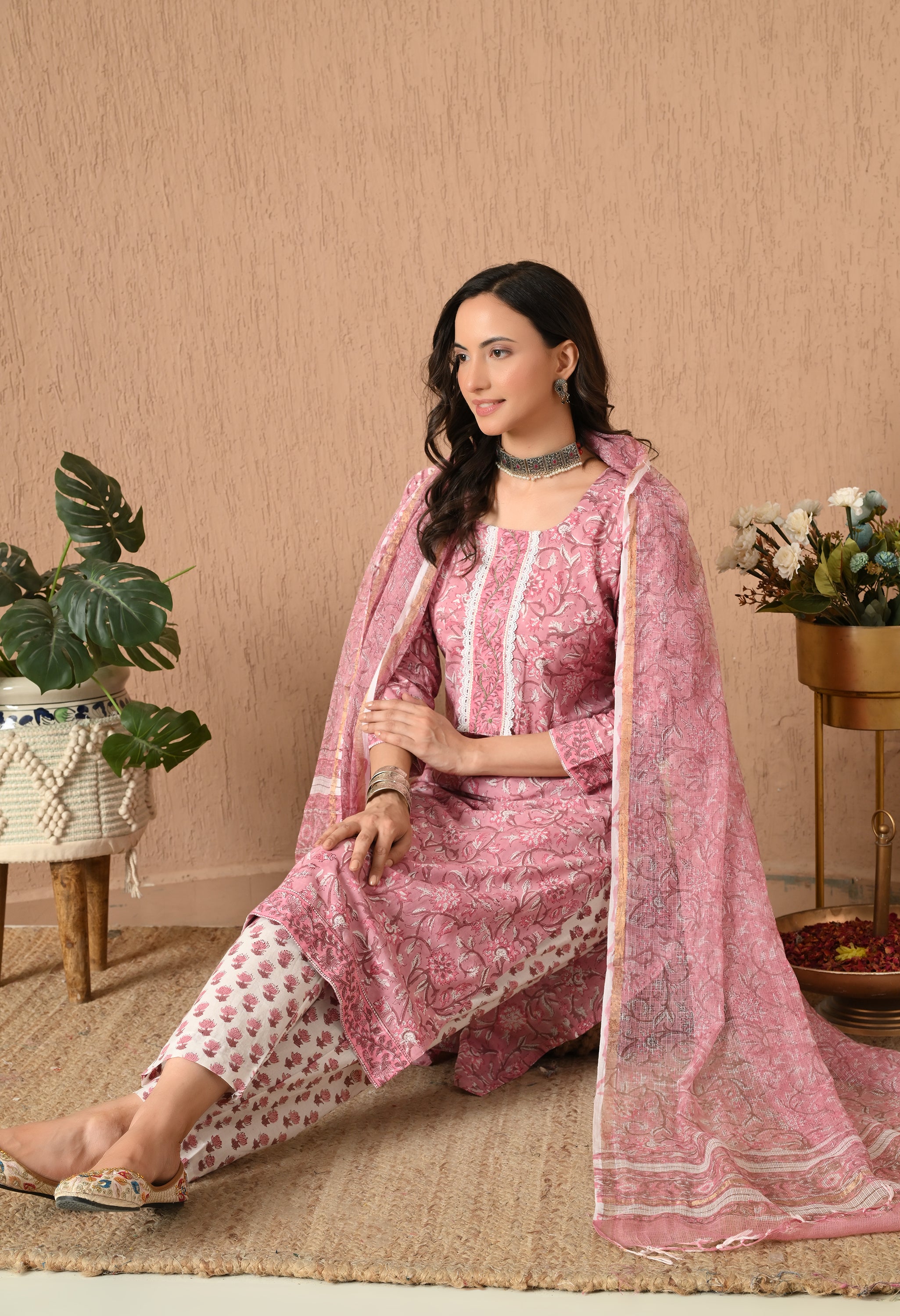 RAFIA- A Suit Set