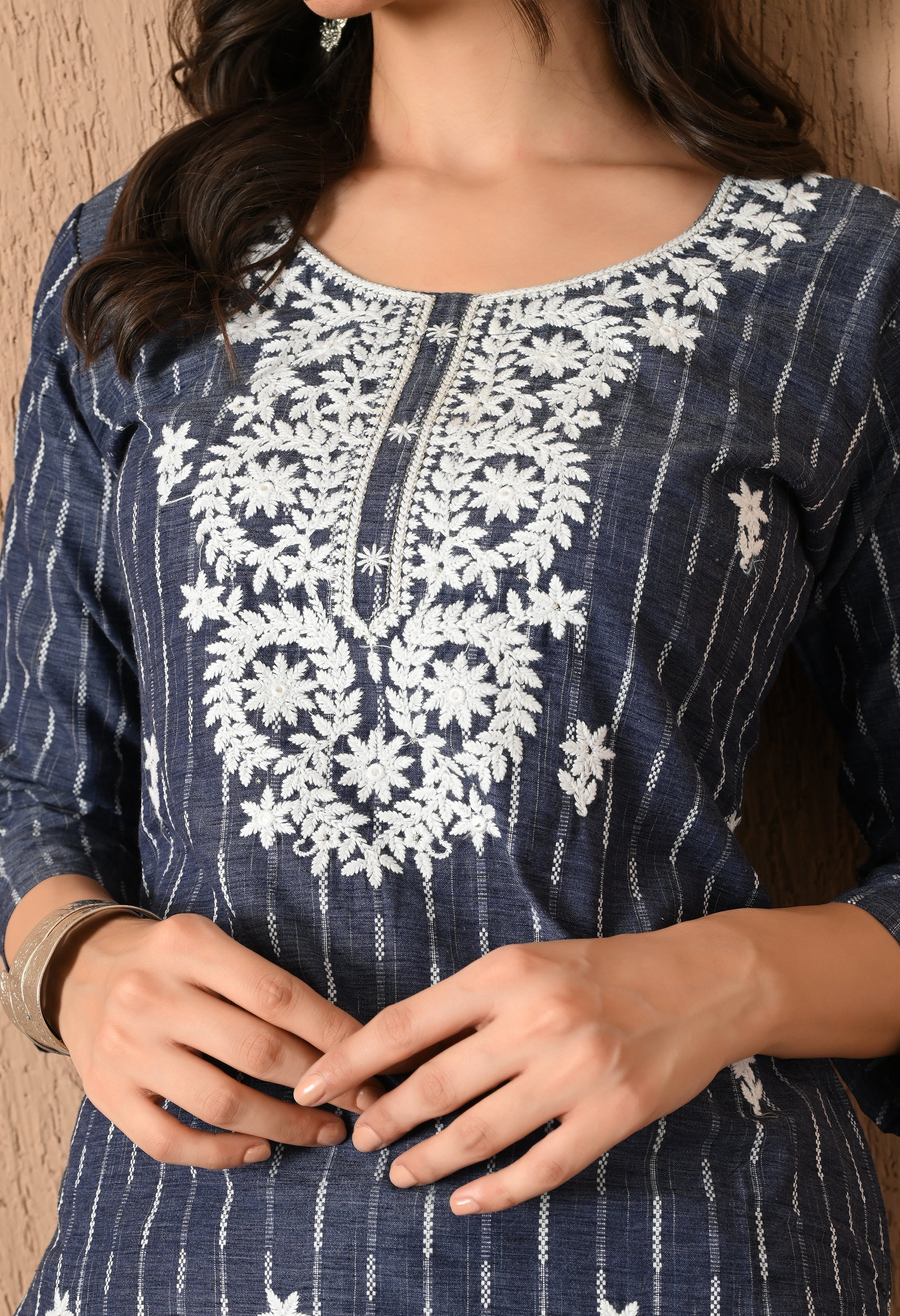 MANI-A Suit Set