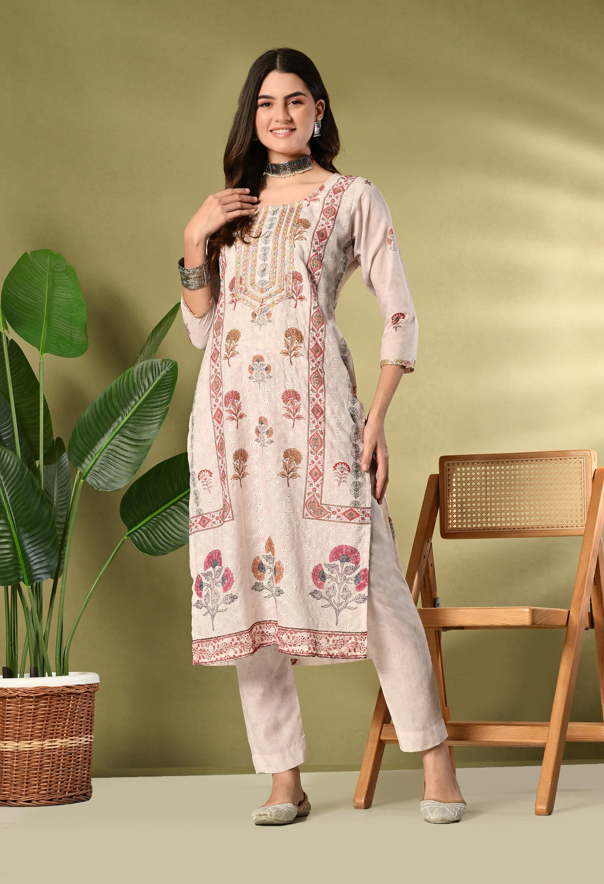 SADIYA - A Suit Set