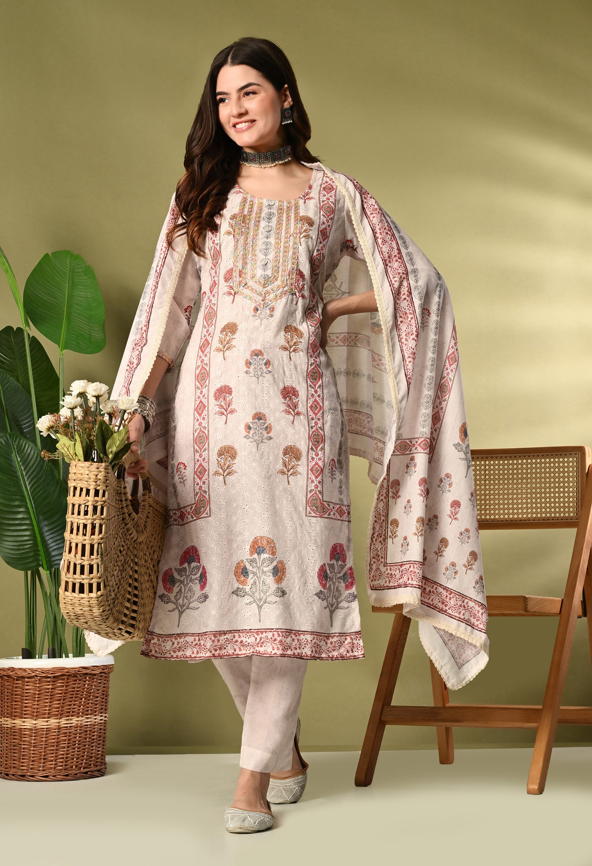 SADIYA - A Suit Set