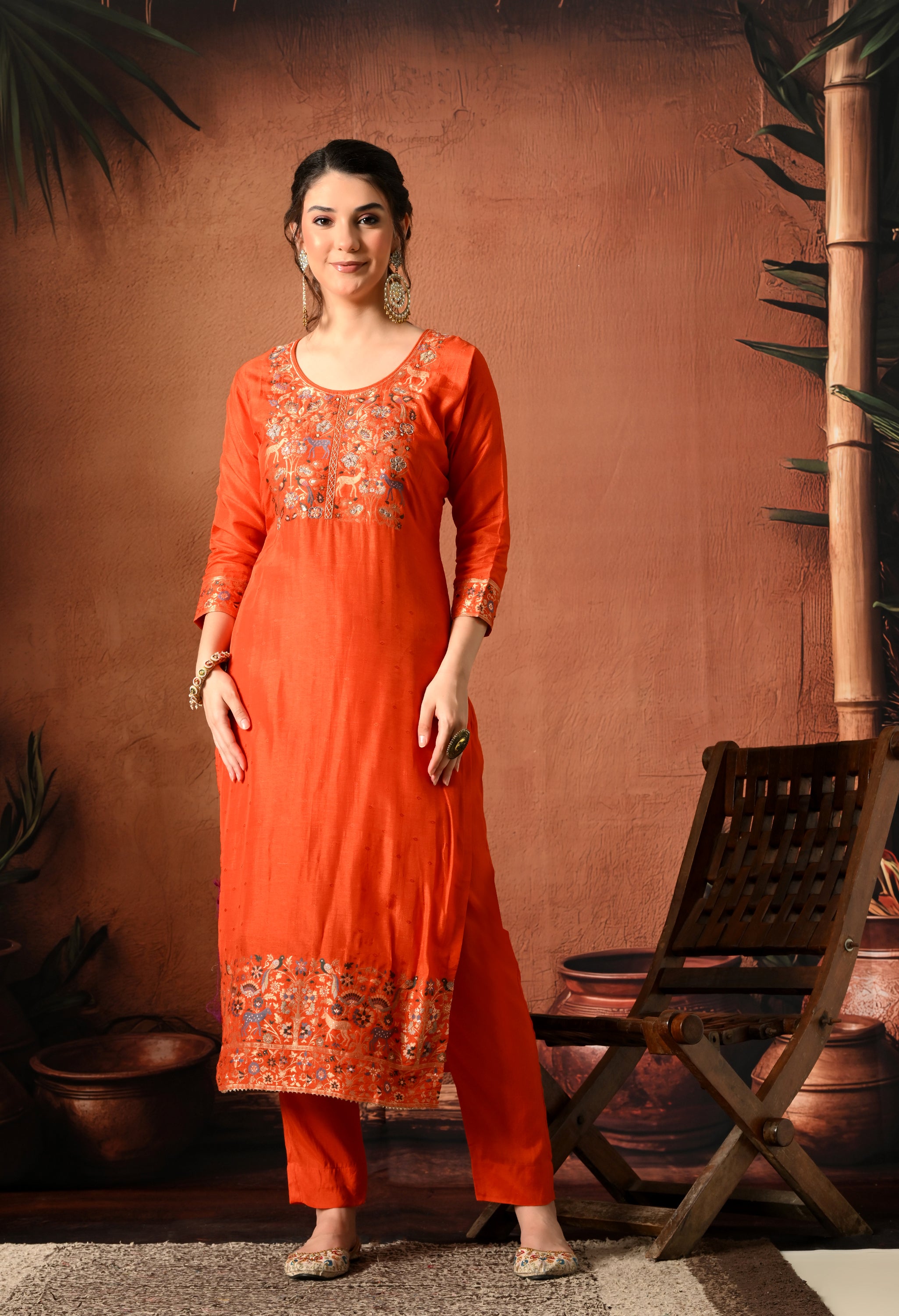 FALGUNI - A Suit Set