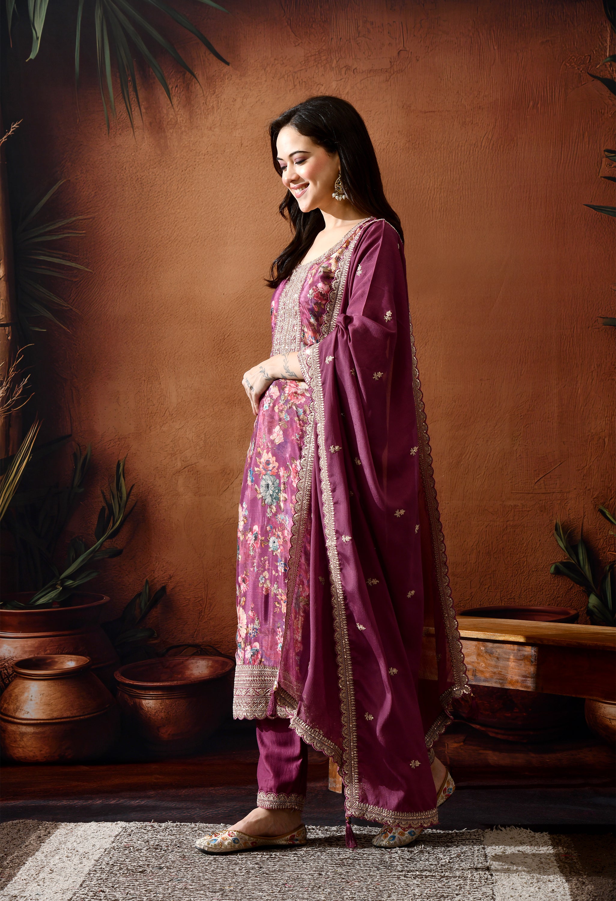 ANANYA - A Suit Set