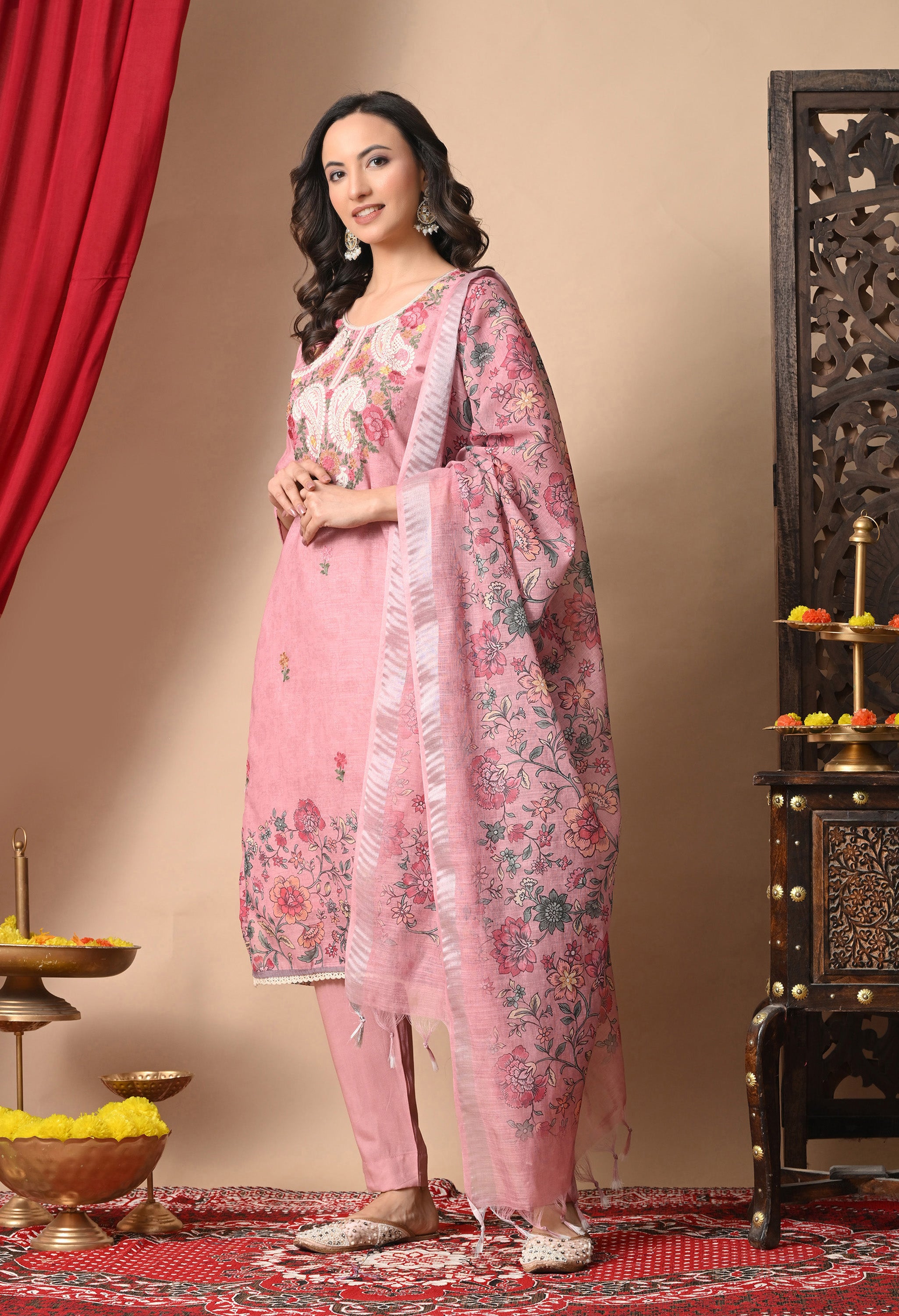 ALVIRA - A Suit Set