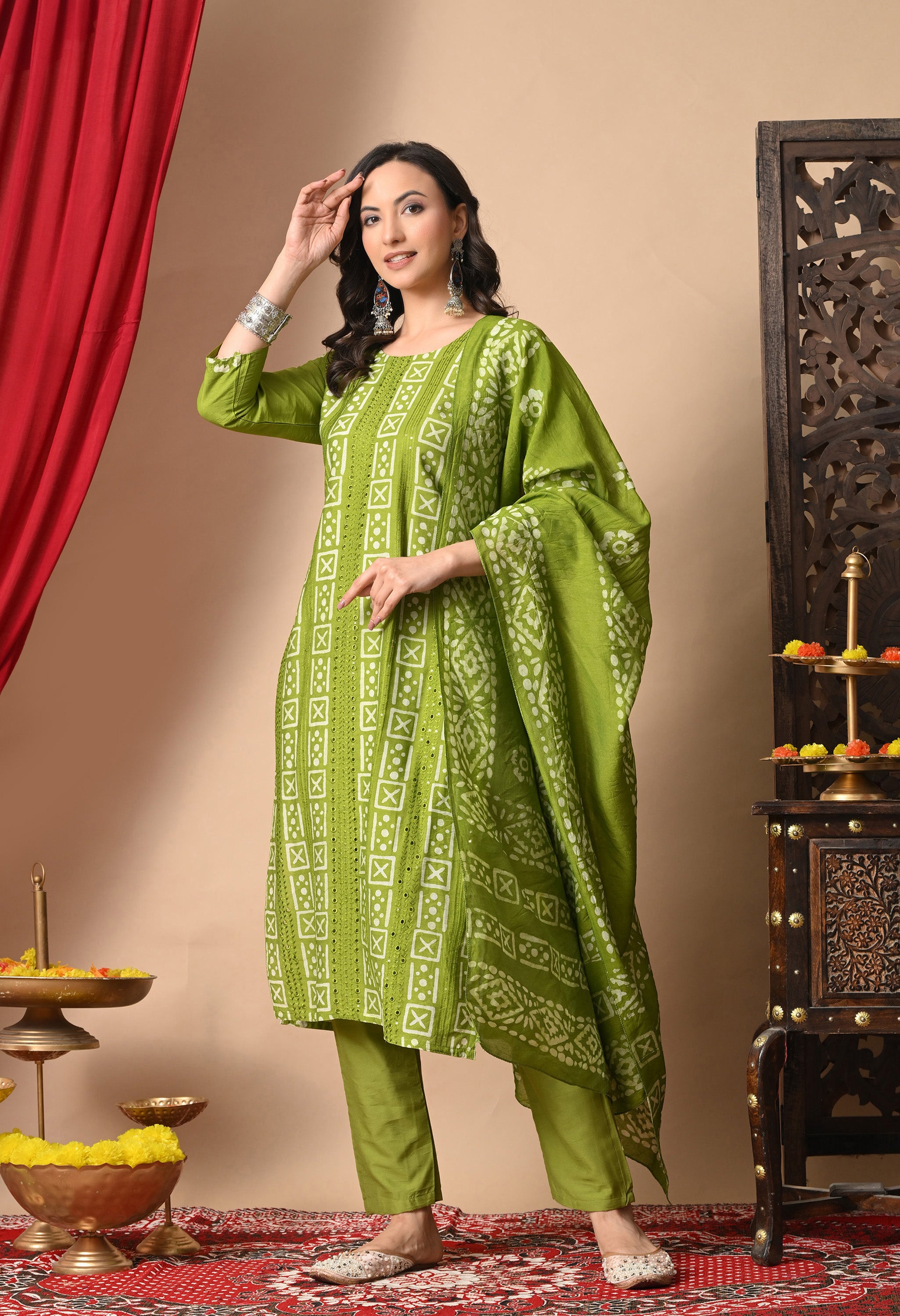 AAYAT - A Suit Set
