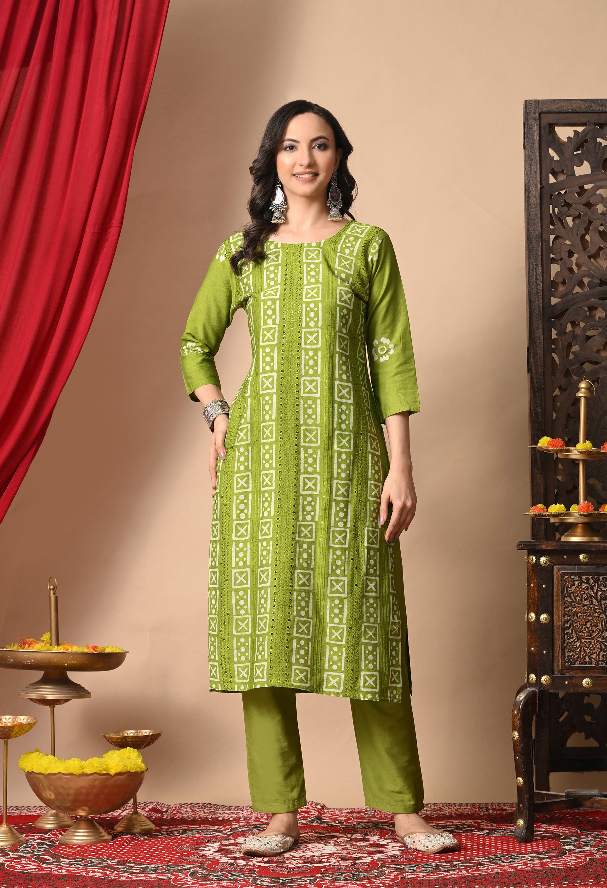 AAYAT - A Suit Set