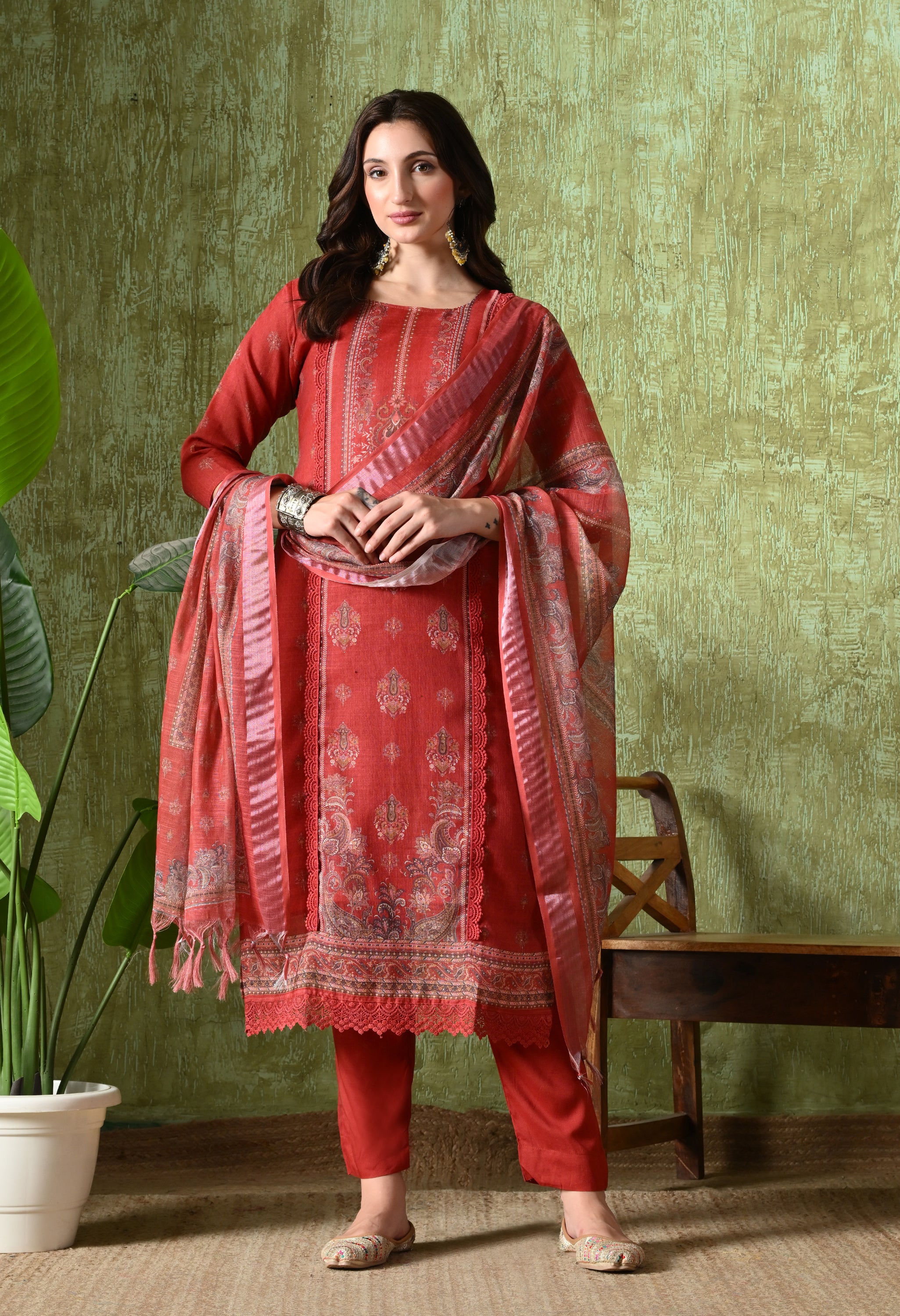 SANIA - A Suit Set
