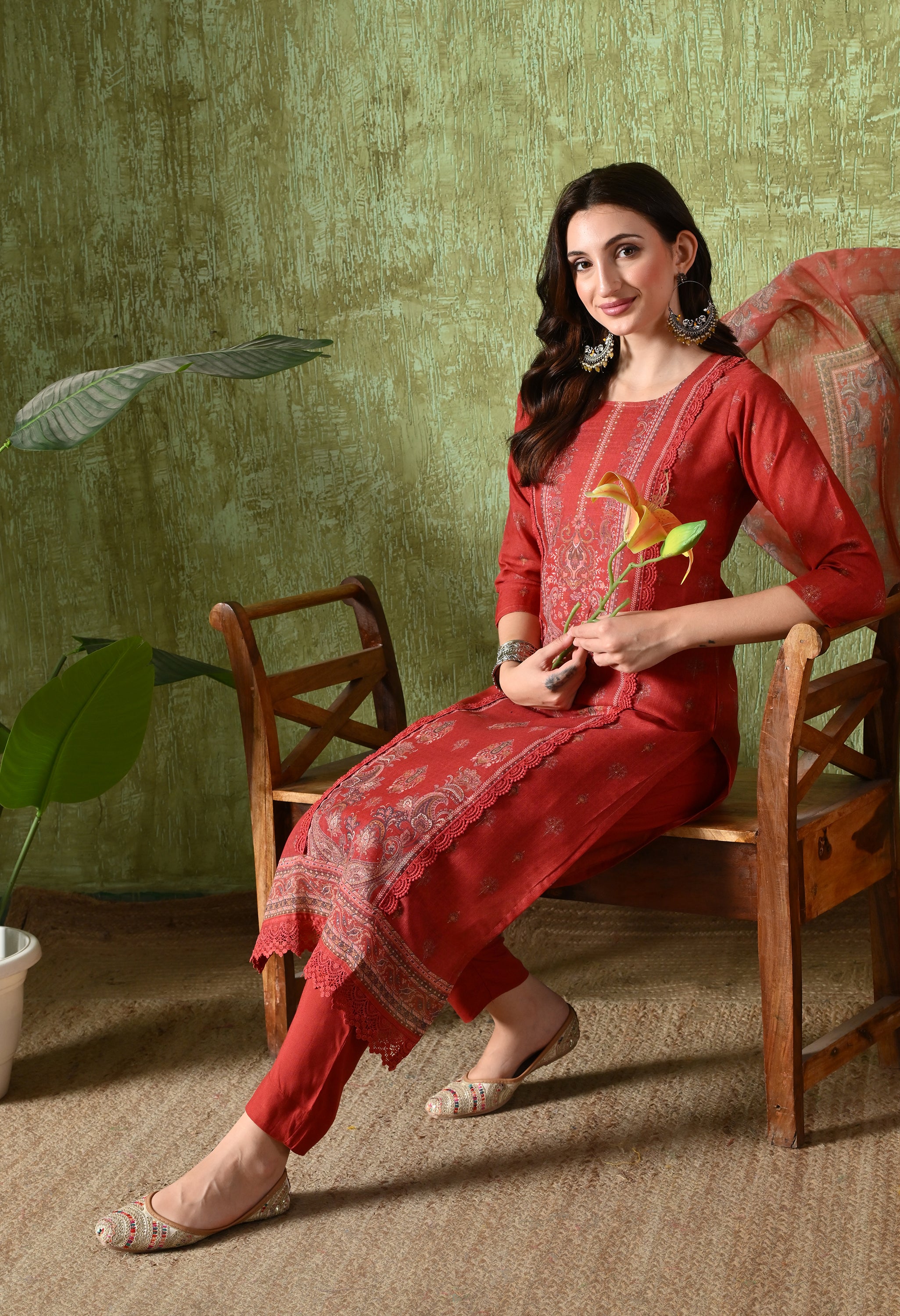 SANIA - A Suit Set