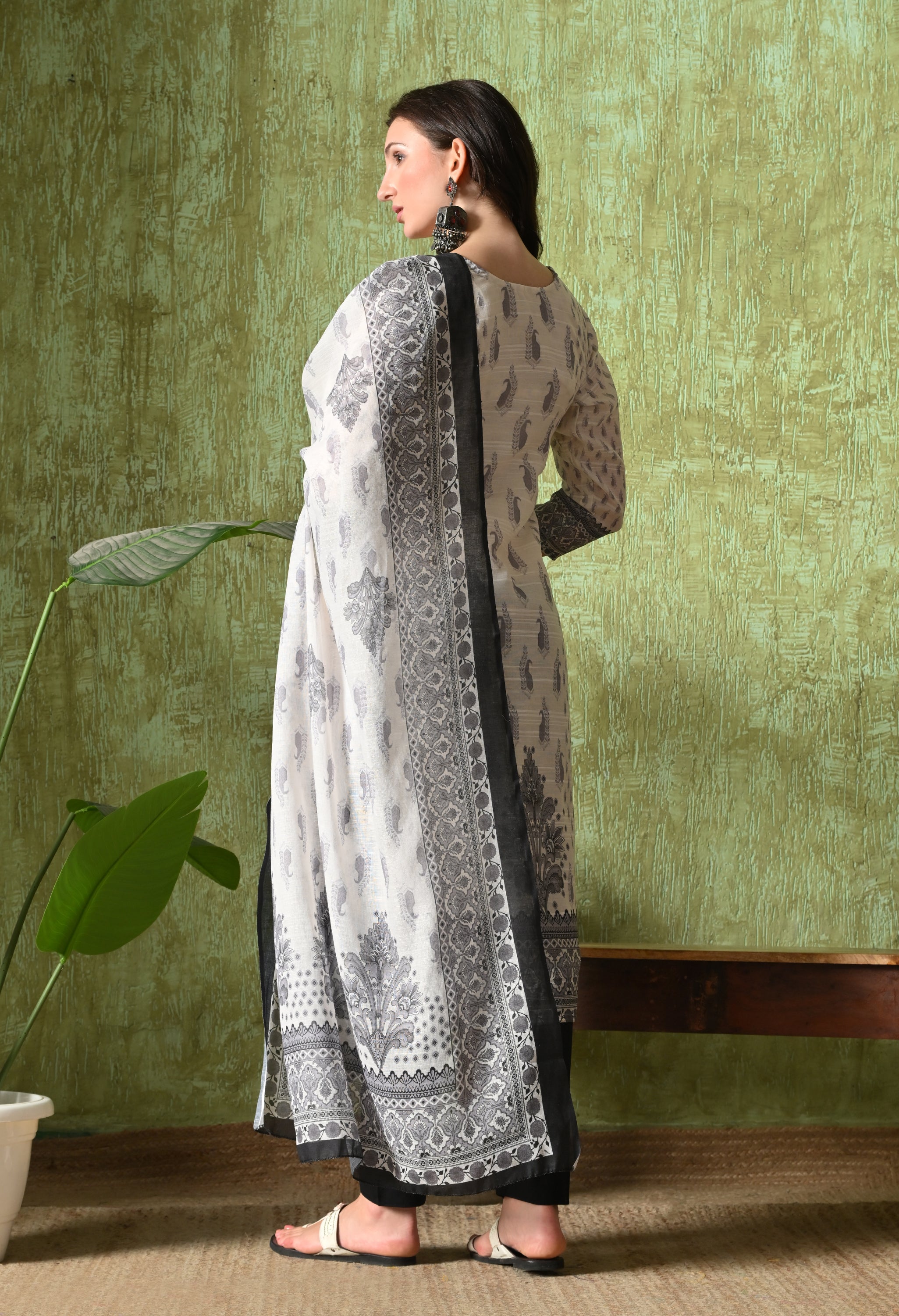 SAMIYA - A Suit Set