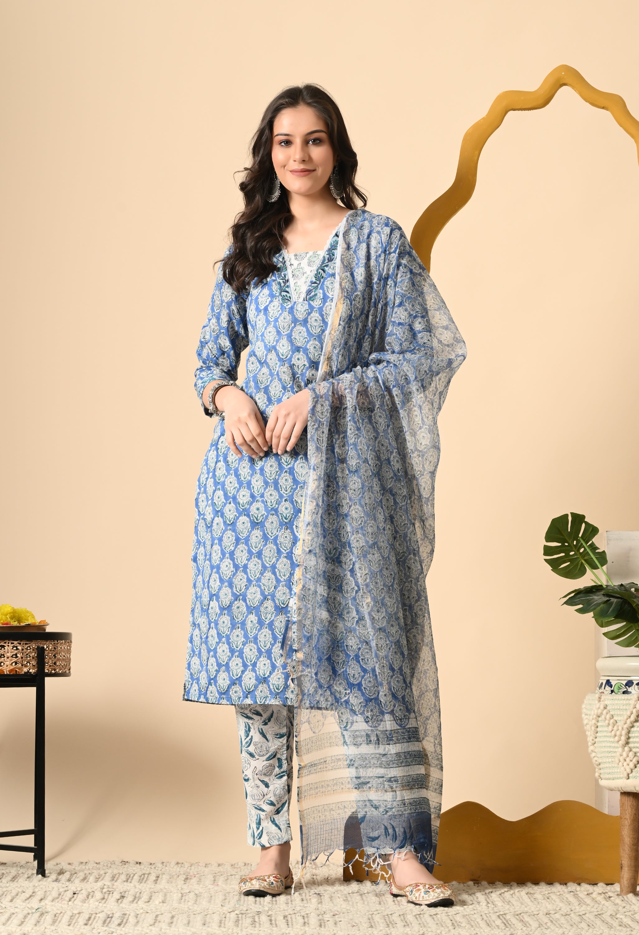 ROOHANI - A Suit Set