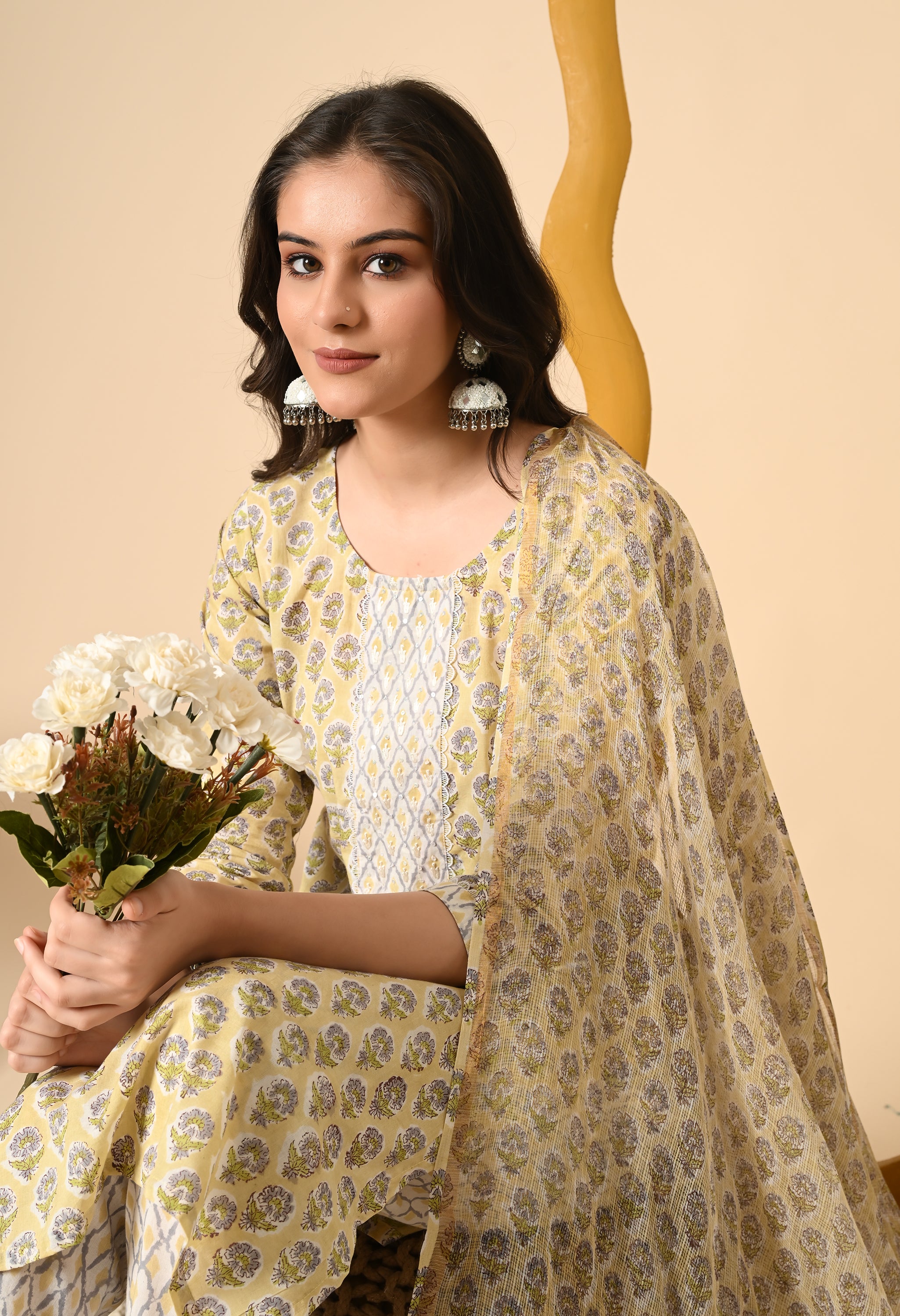 NAAZ - A Suit Set