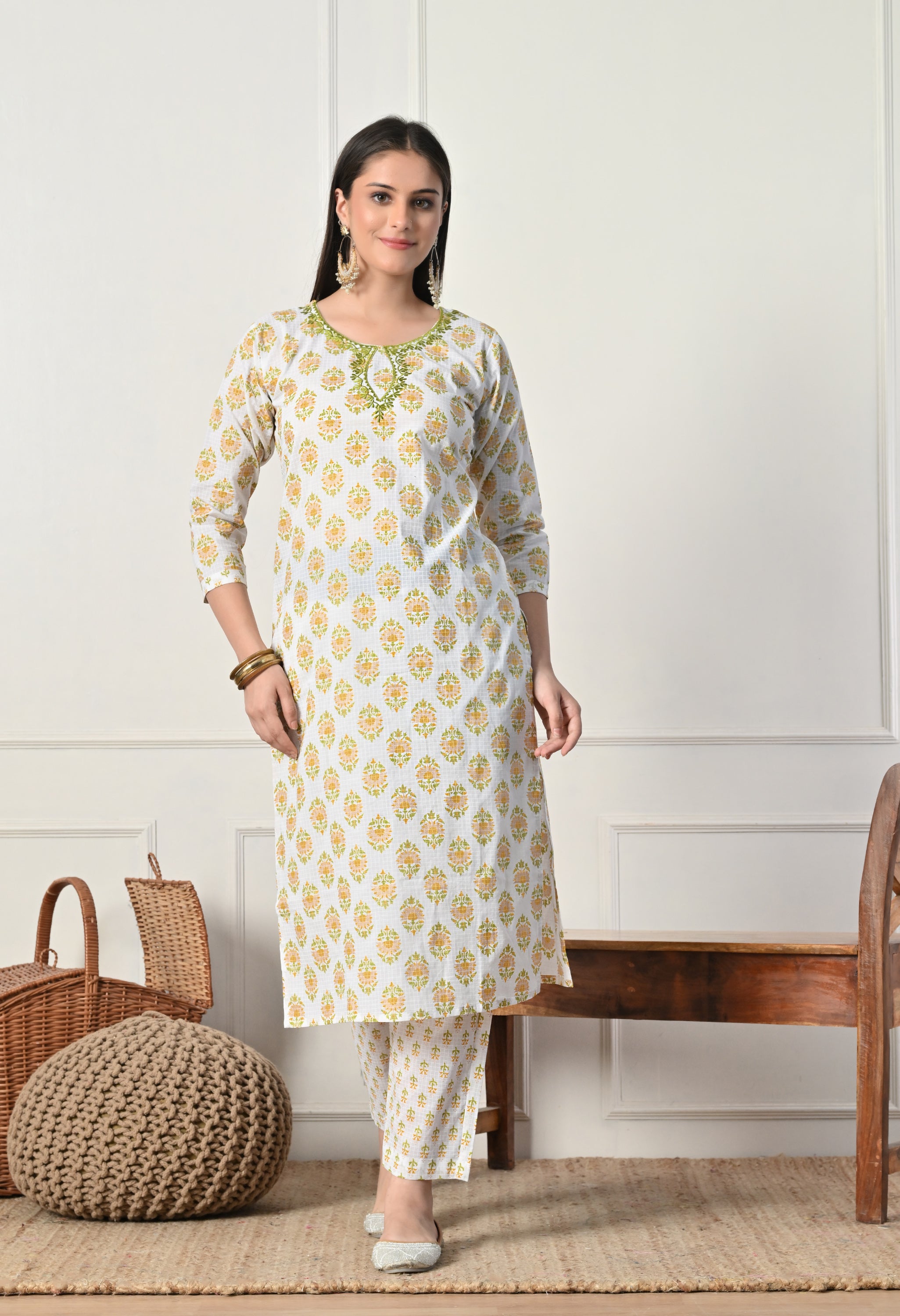 HANIA- A Suit Set