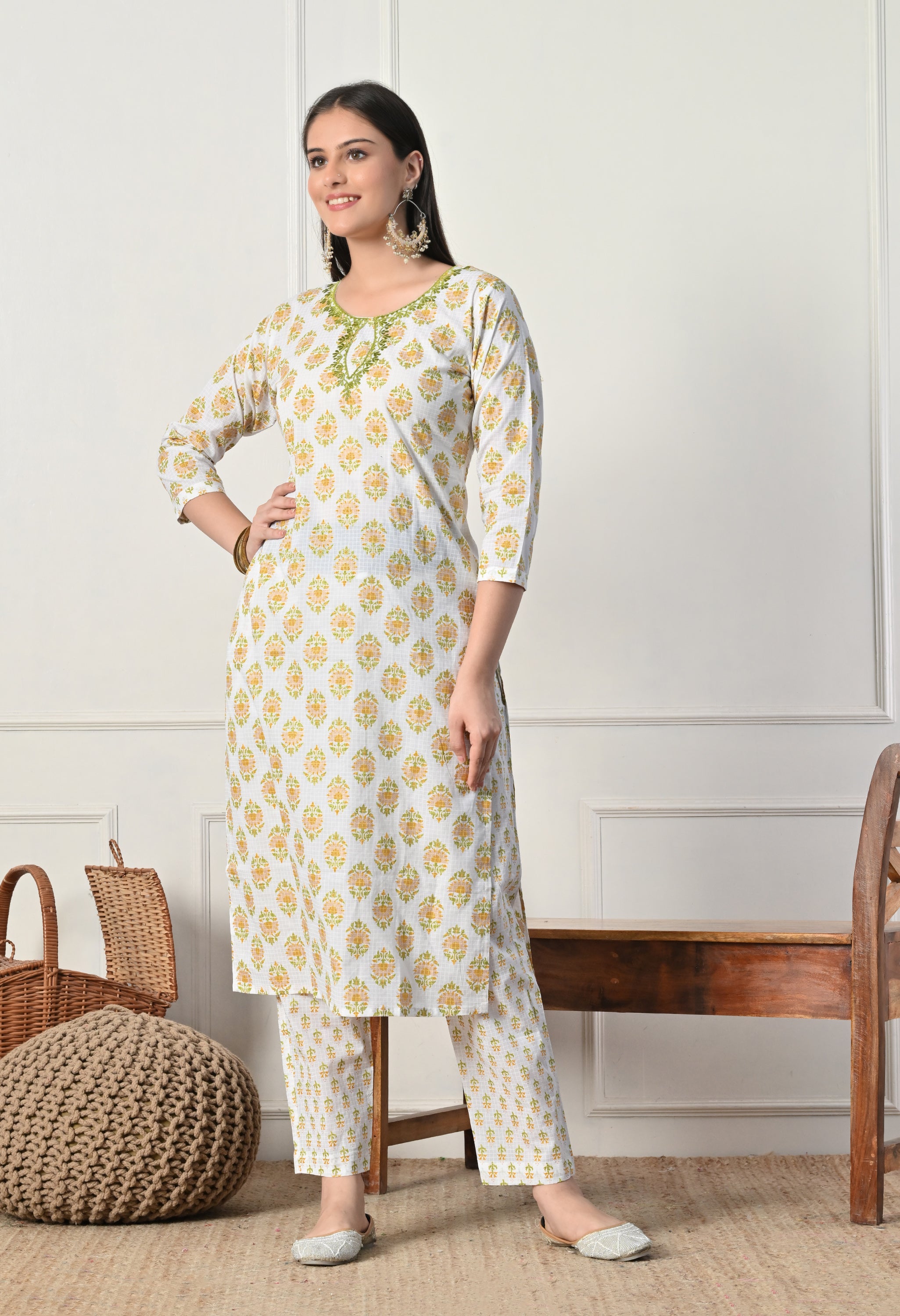 HANIA- A Suit Set