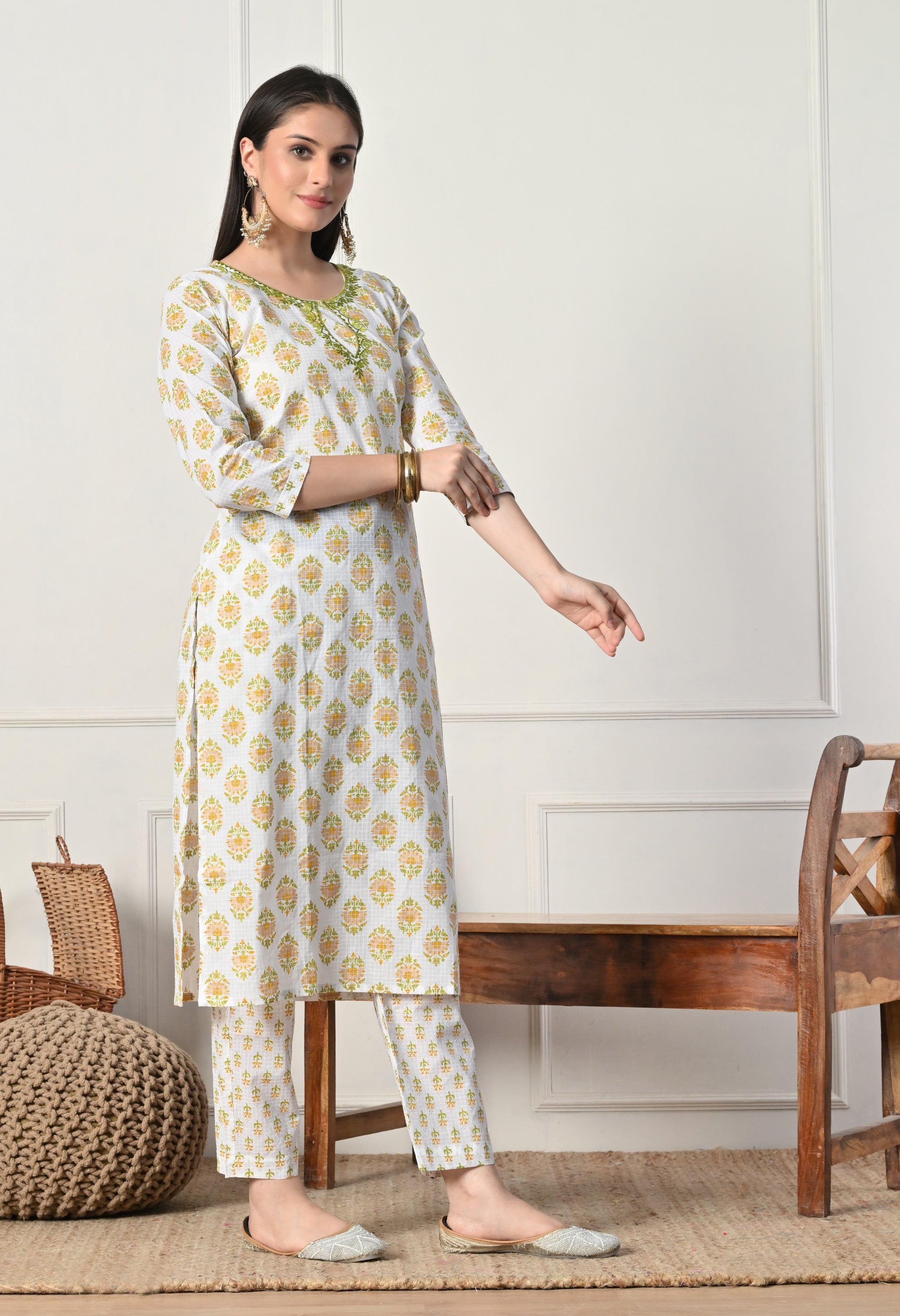 HANIA- A Suit Set