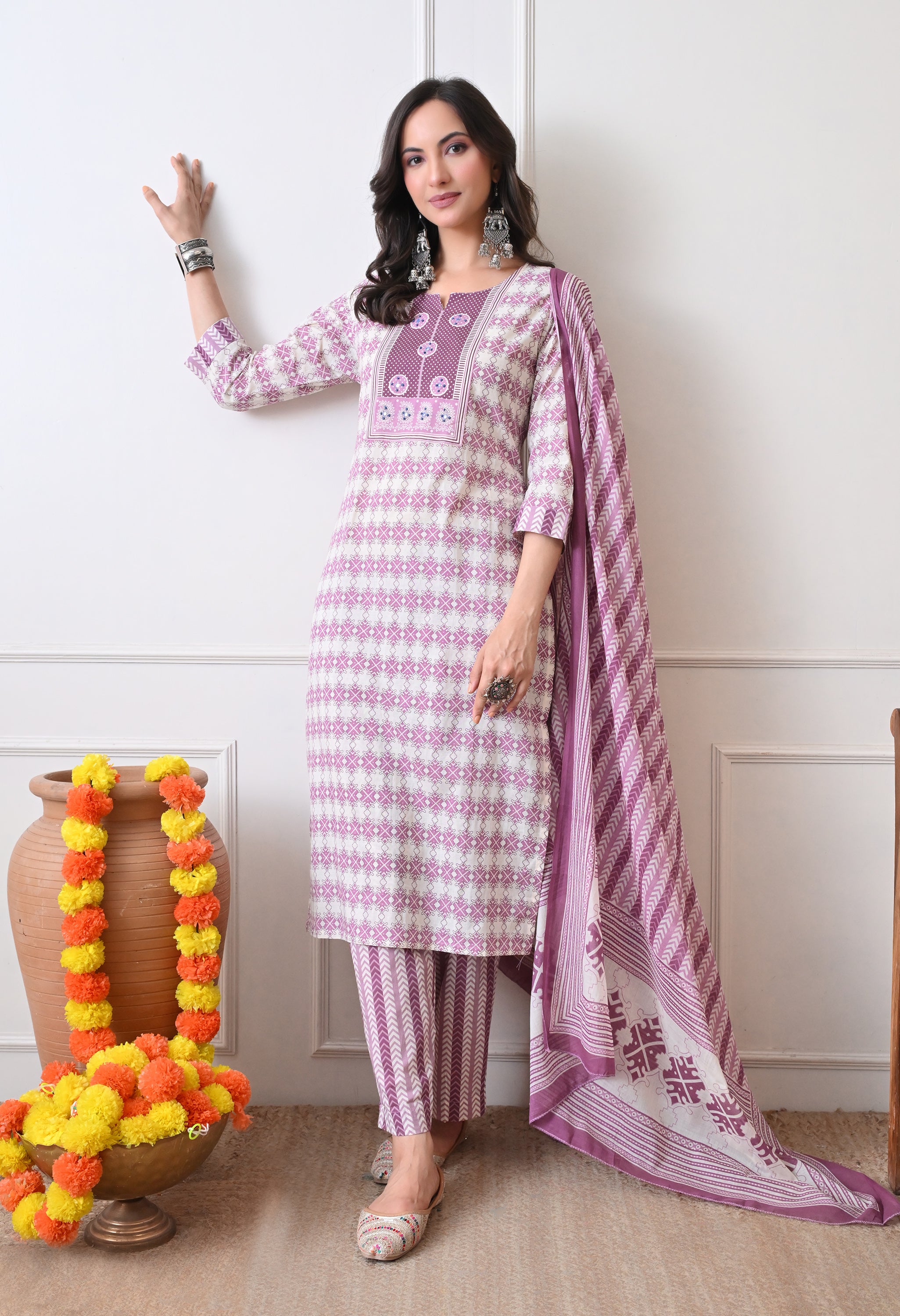 HUMA- A Suit Set